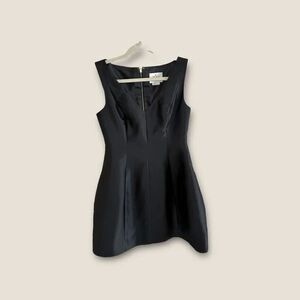 Kate Spade New York Sleevless Black Pleated Cocktail Dress Size 4 with Zip Closu